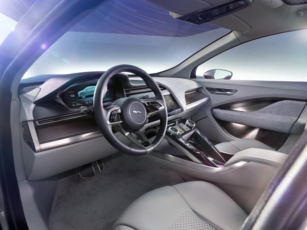 1286666_jaguar_la_studio_interior_01