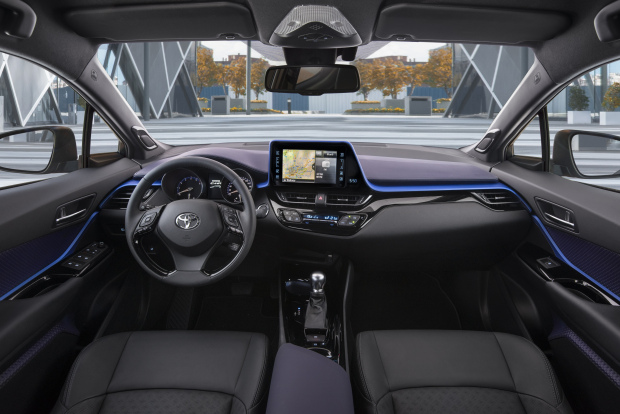 2016_toyota_chr_12t_intdetail_01