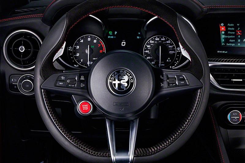 alfa-romeo-stelvio-9