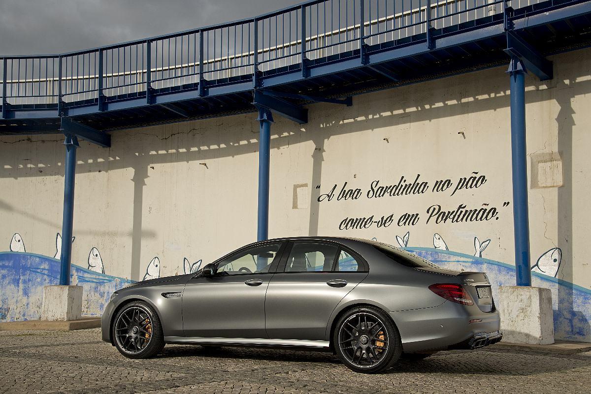 The new Mercedes – AMG E 63 4Matic + Portimao 2016