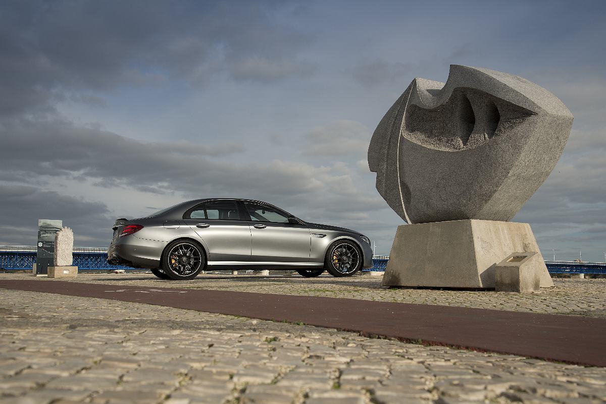 The new Mercedes – AMG E 63 4Matic + Portimao 2016