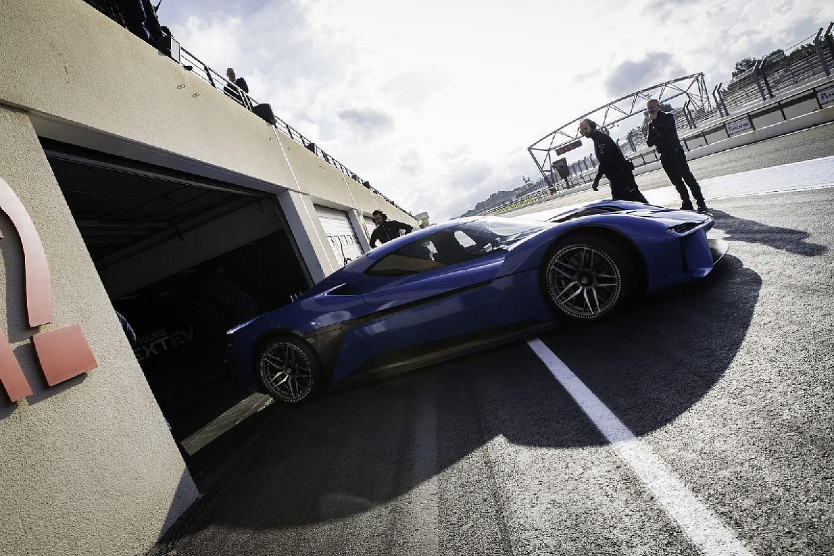 nextev-launches-worlds-fastest-ev-18