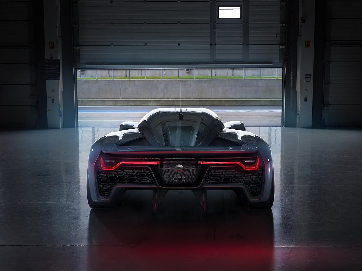 nextev-launches-worlds-fastest-ev-29