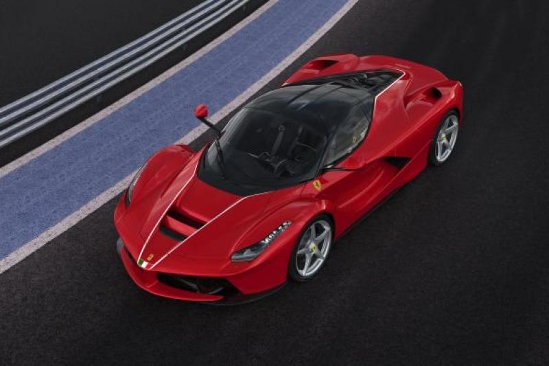 160702-car_laferrari-daytona