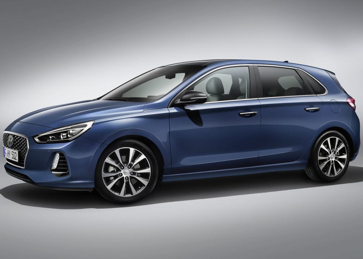hyundai-i30-2017-1280-02