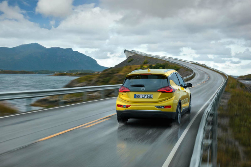 opel-ampera-e-303295-960x600t