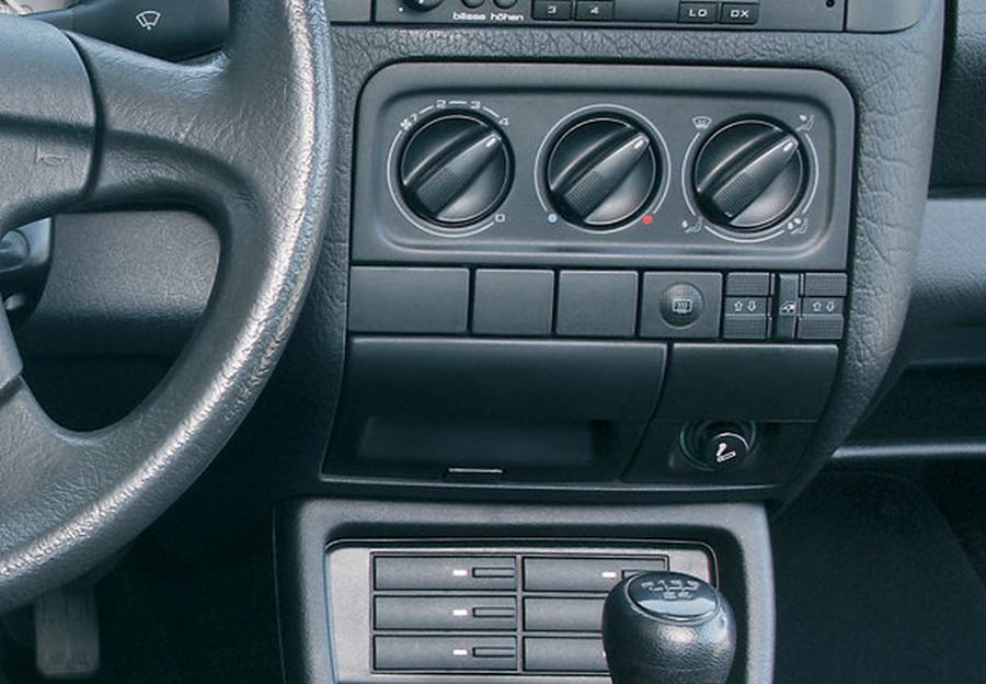 volkswagen-golf_iii-1991-1600-0b