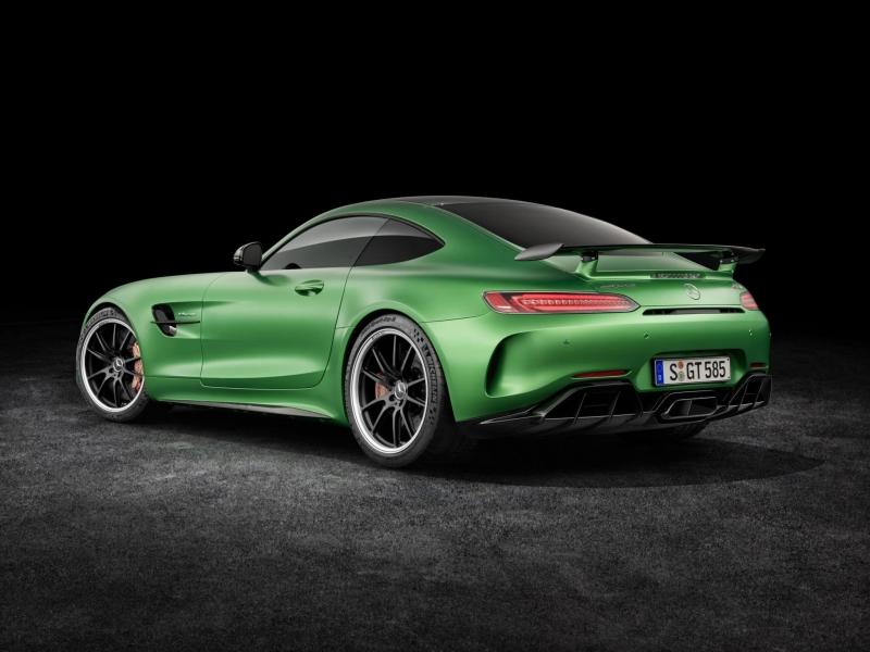 mercedes-amg-gt-r-15