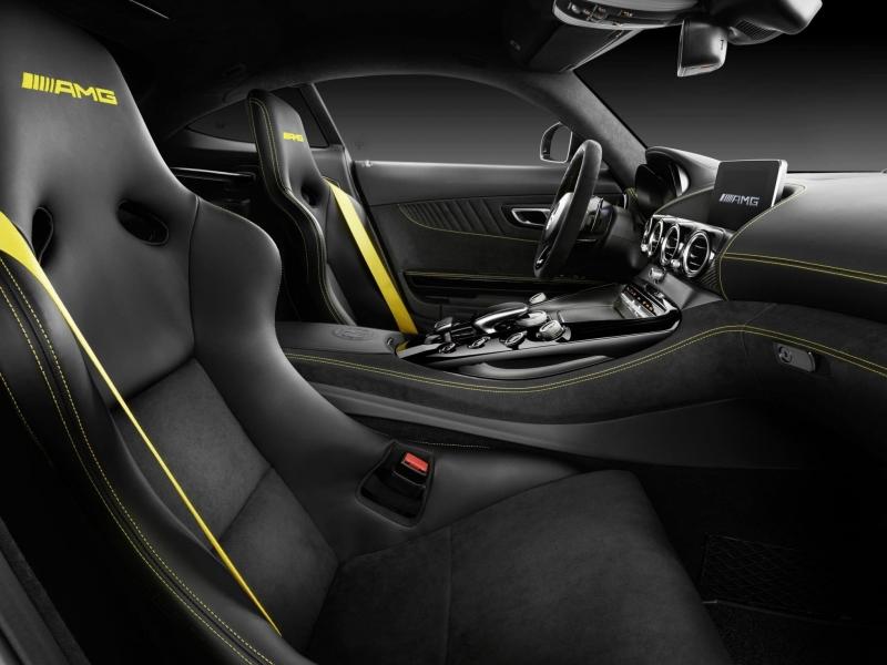 mercedes-amg-gt-r-22