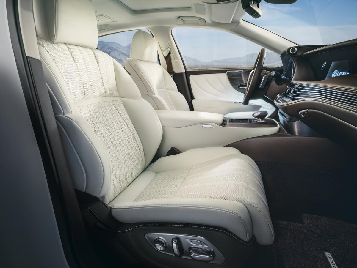 lexus-ls-14
