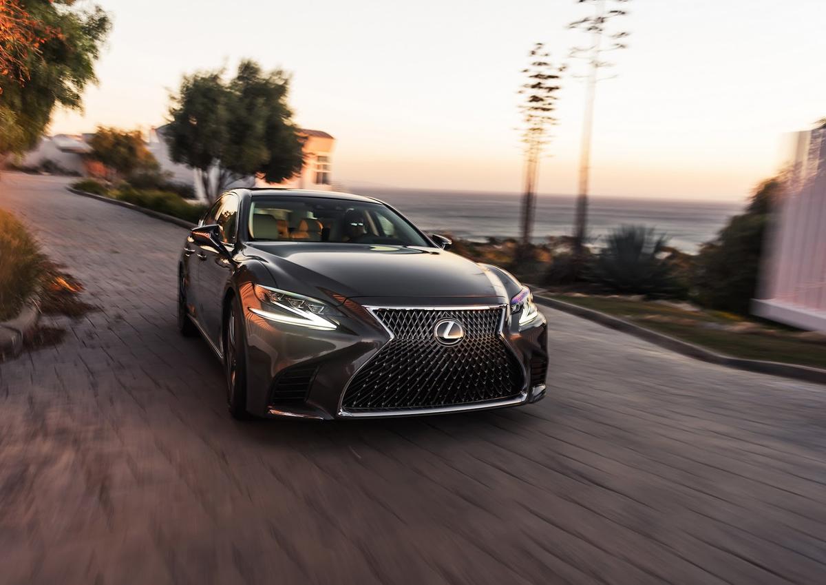 lexus-ls-40
