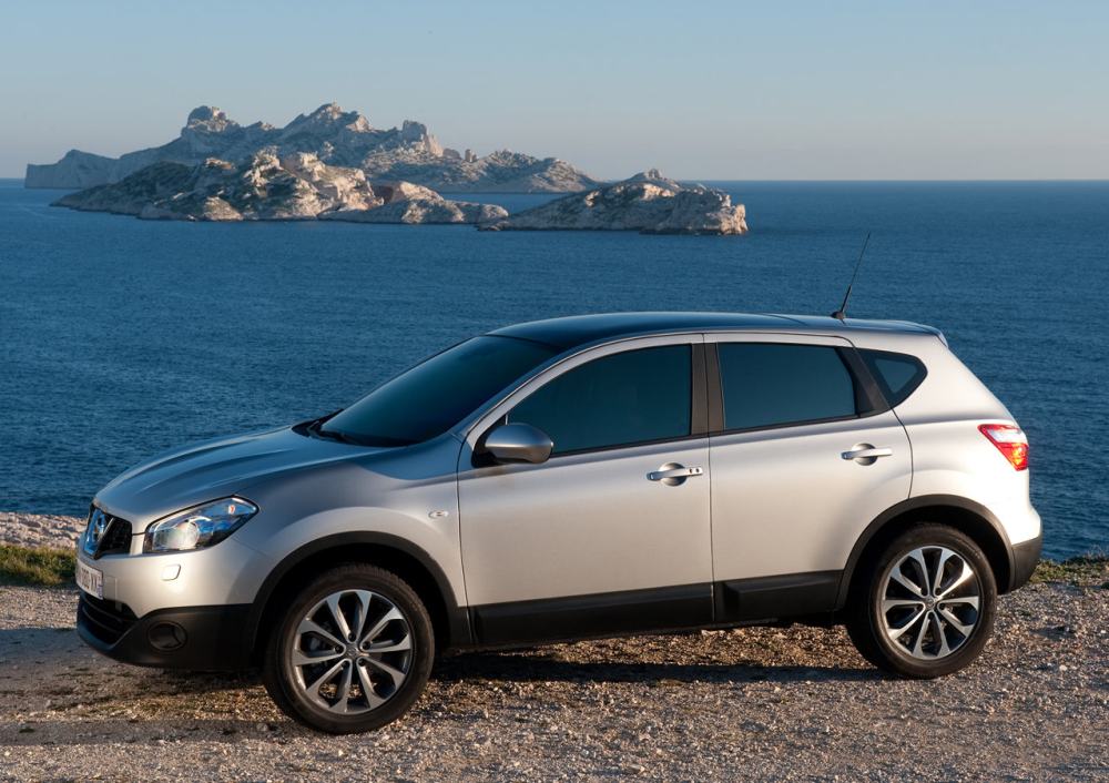 nissan-qashqai-2010-8