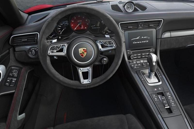 low_911_carrera_4_gts_2017_porsche_ag-2