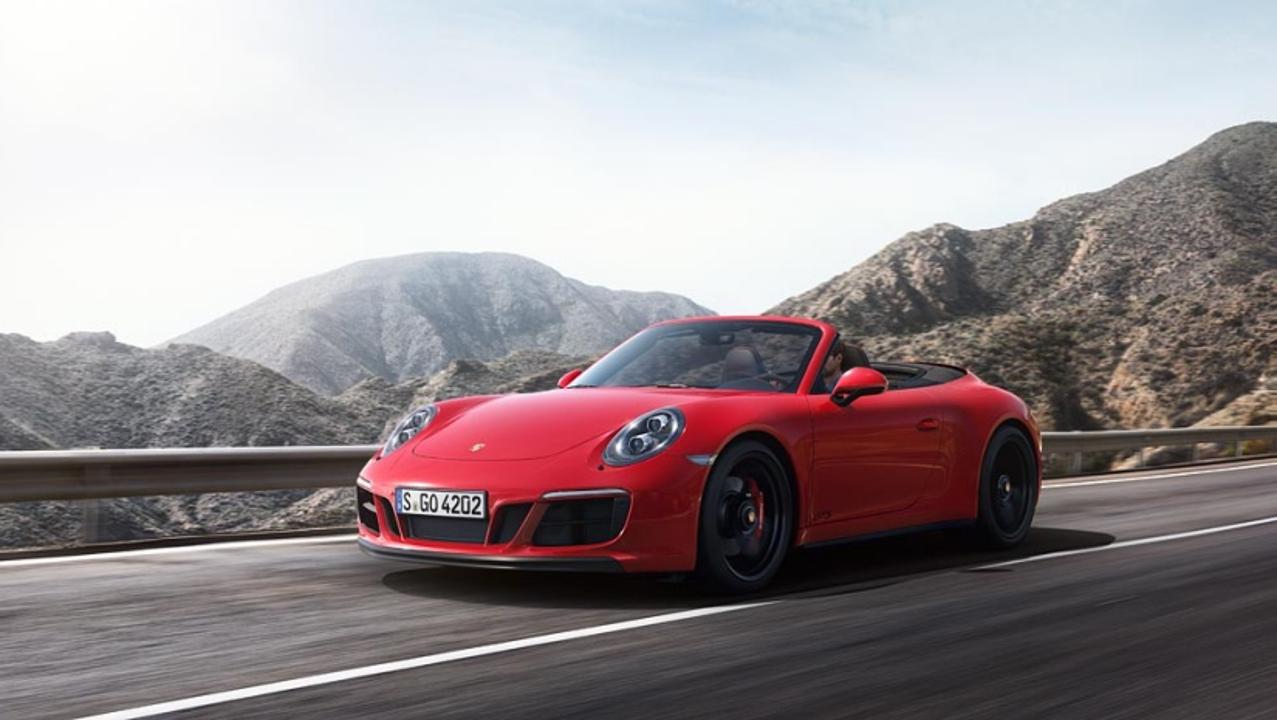 low_911_carrera_4_gts_2017_porsche_ag-6