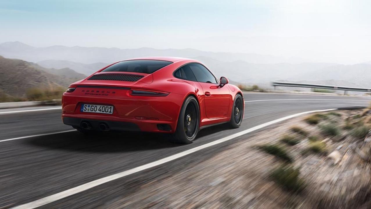 low_911_carrera_gts_2017_porsche_ag-2