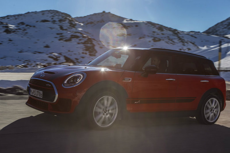 mini-john-cooper-wor1