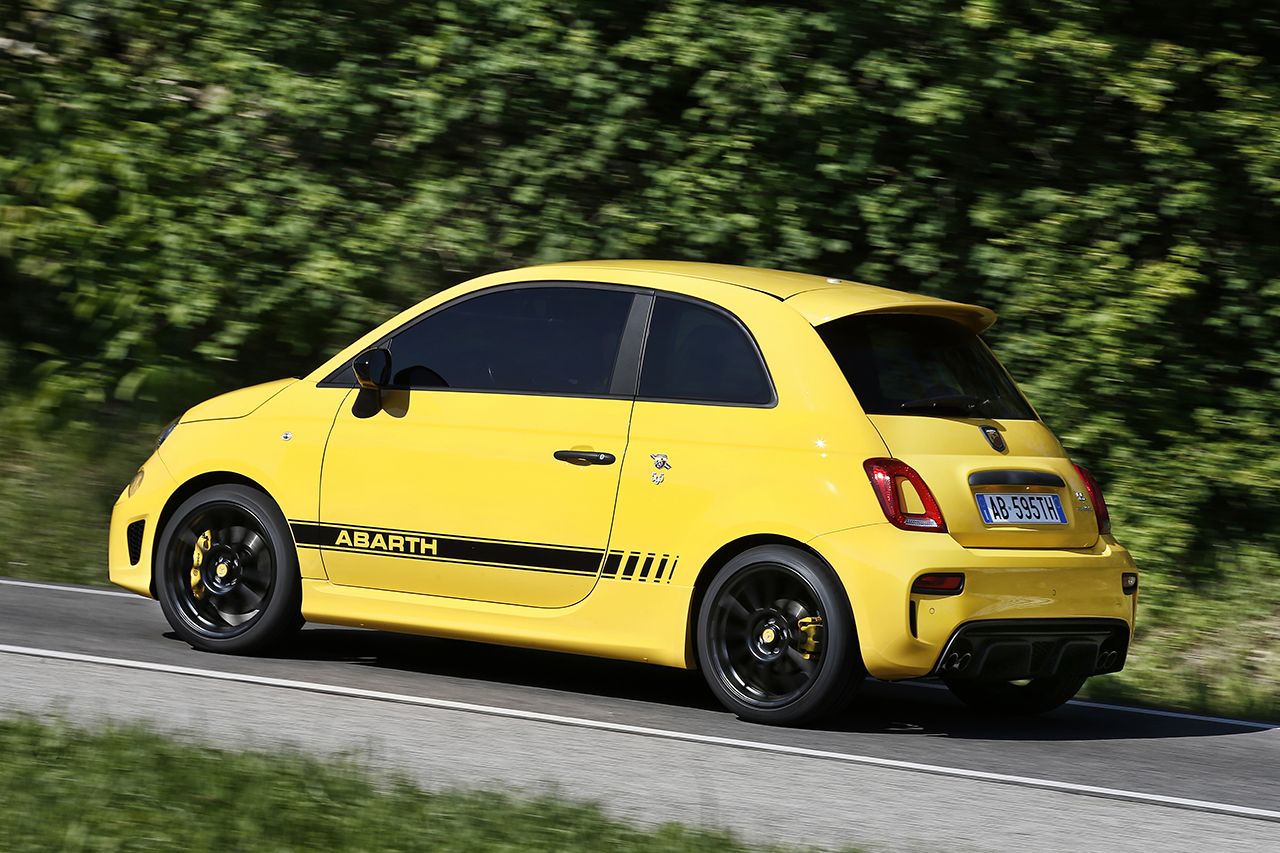 160607_abarth_595_05