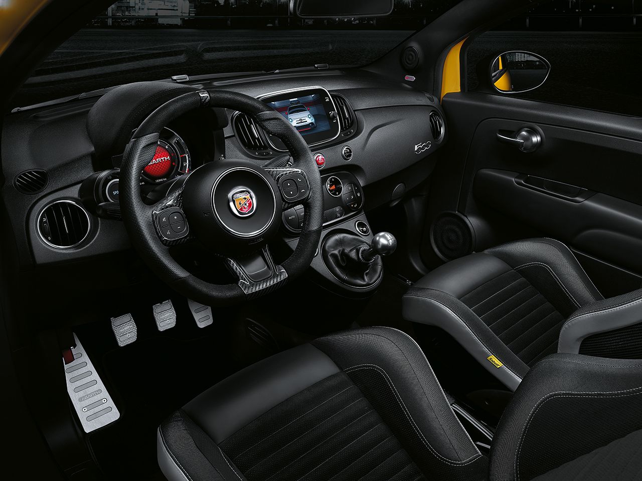 160607_abarth_595_17