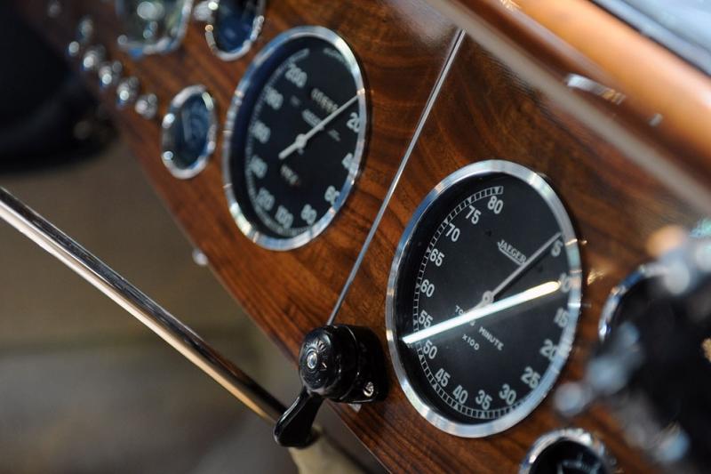 1936-bugatti-type-57sc-atla1
