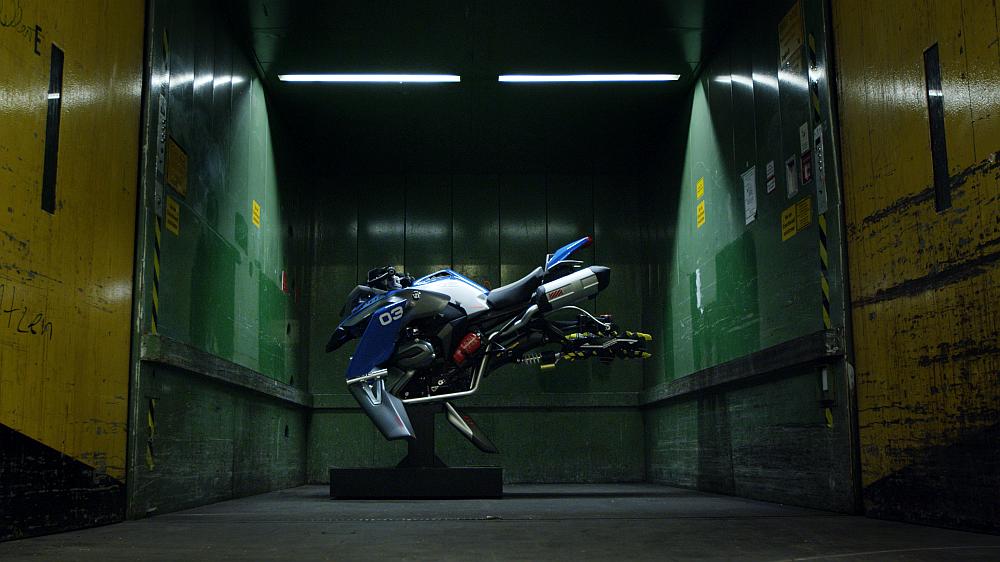bmw-hover-ride-2