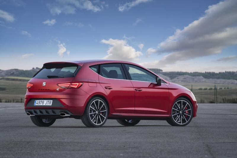 new-seat-leon-cupra-300-005h