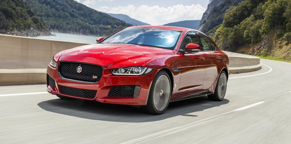 jag-xe-v6s-image-150217-004-1