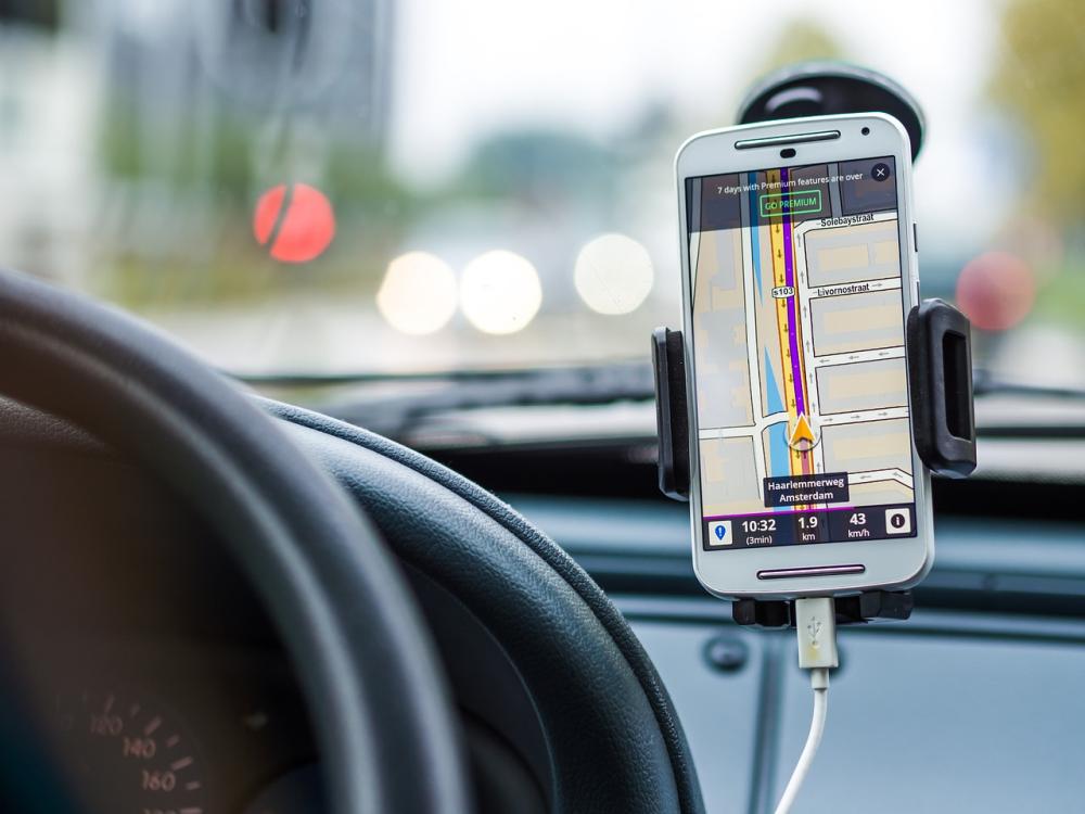 nav-smartphone