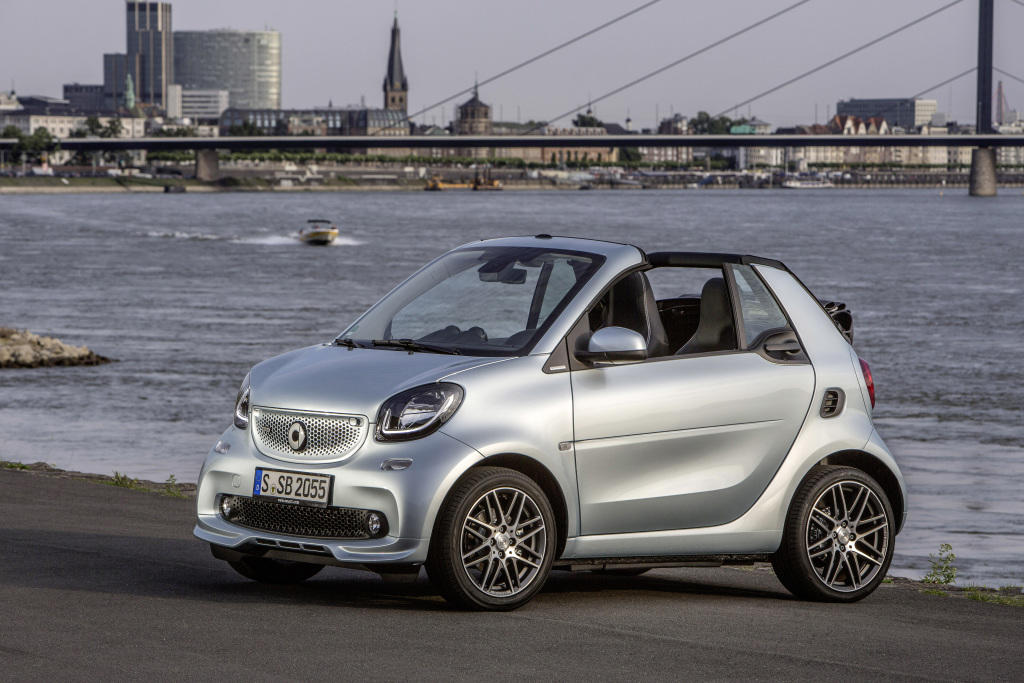 smart BRABUS fortwo cabrio