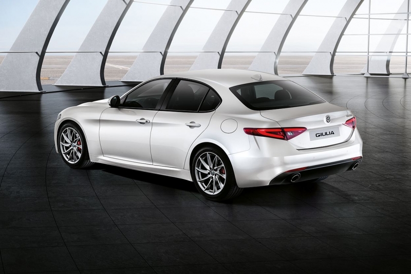 160301_alfa-romeo_ginevra-giulia_05