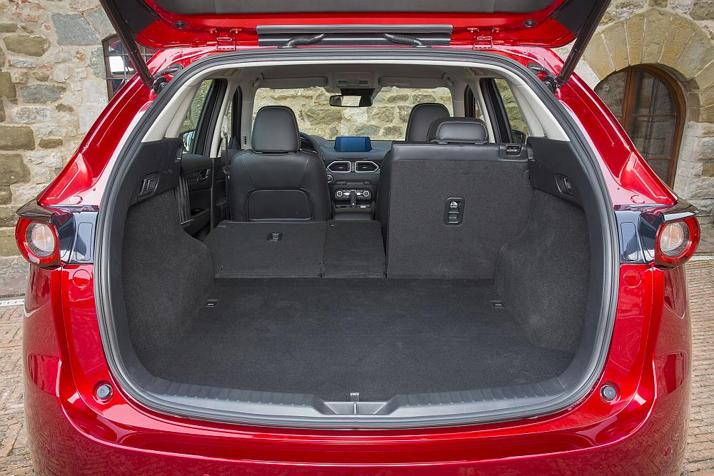 all-newcx-5italy2017interior_07