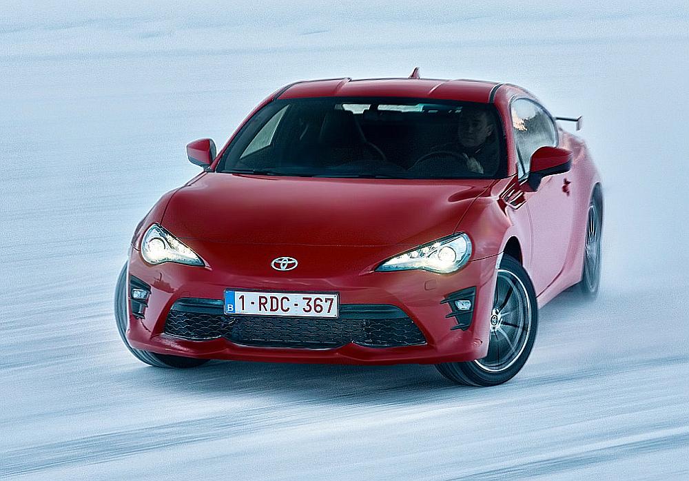 toyota-gt86-2017-1280-08