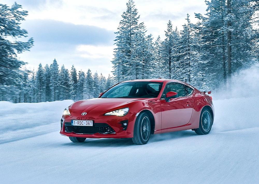 toyota-gt86-2017-1280-0d