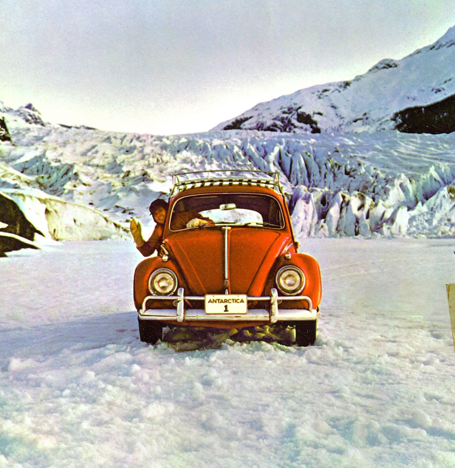 polar-bug-when-the-volkswagen-beetle-conquered-antarctica-1476934542609