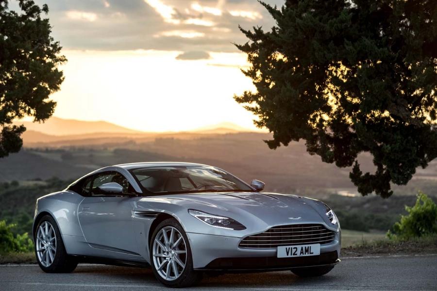 DB11-Lightning-Silver-6_1-960×600