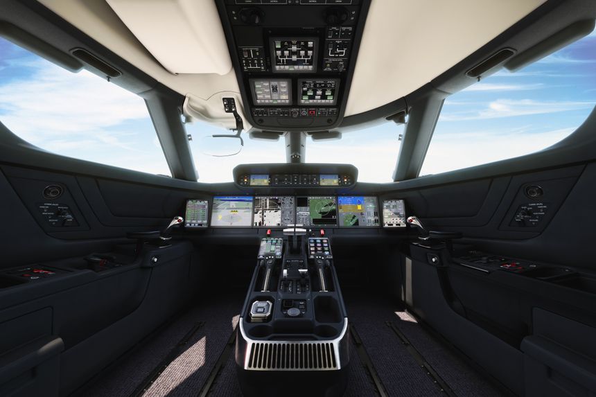 Gulfstream_SymmetryFlightDeck_1