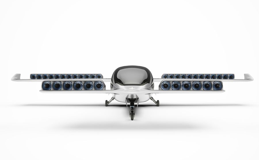 Lilium Jet Silver Front (doors closed & with gear)