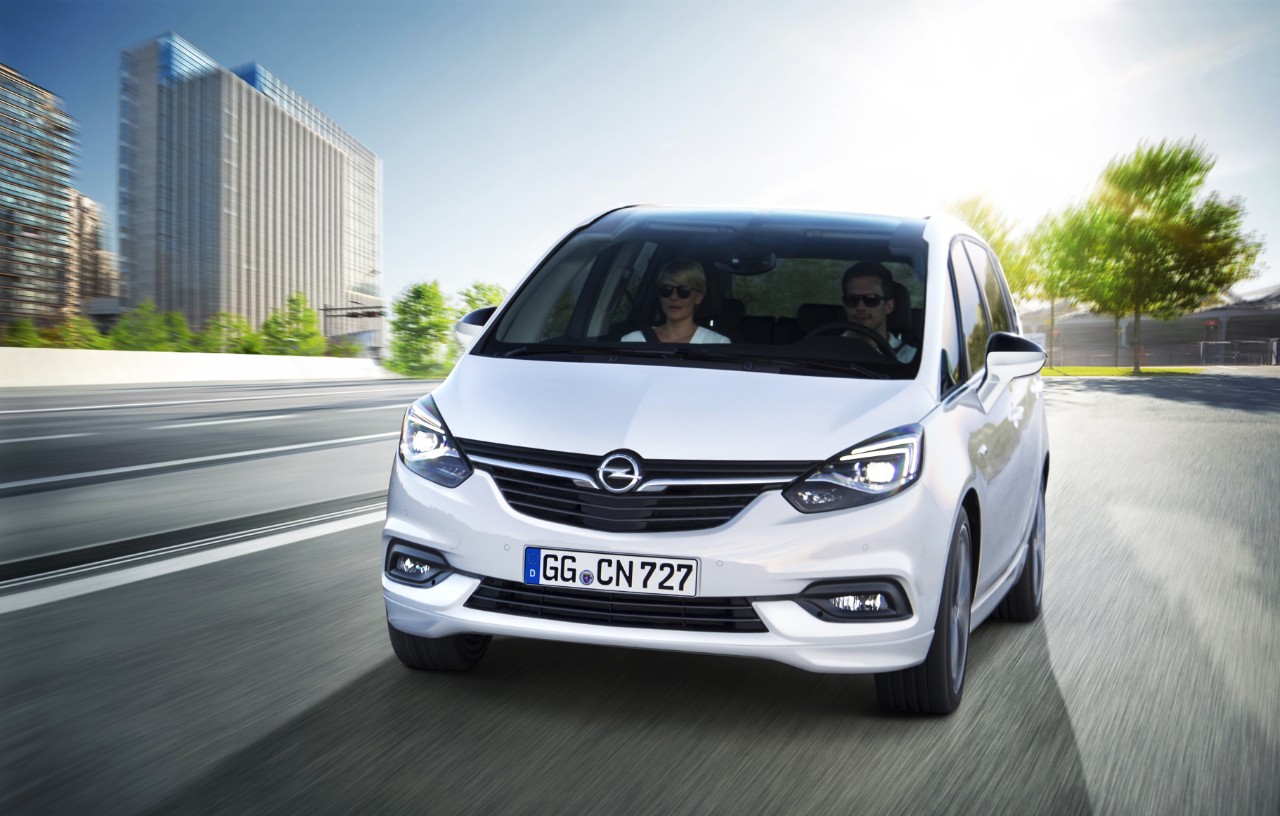 Opel-Zafira-301121