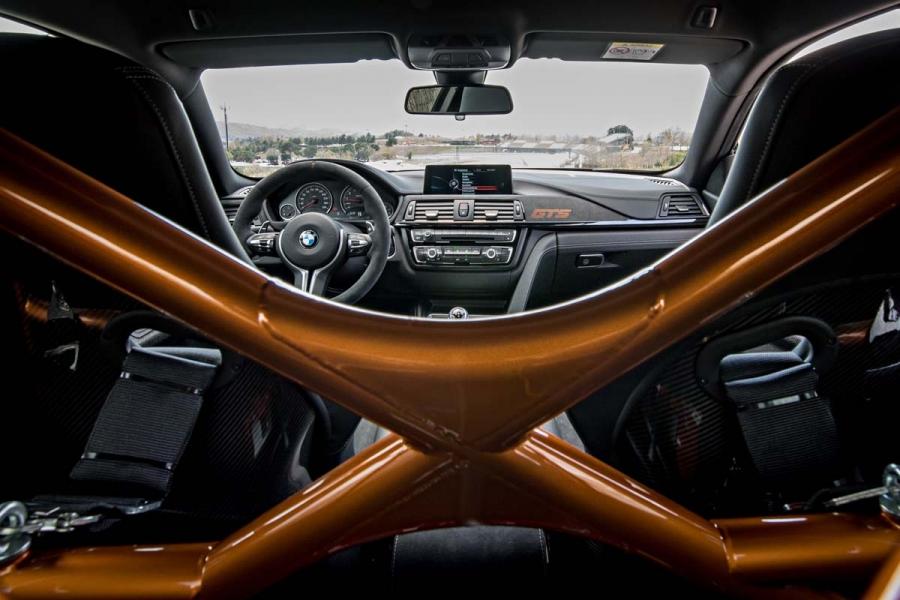 P90215490_highRes_the-new-bmw-m4-gts-0-960×600