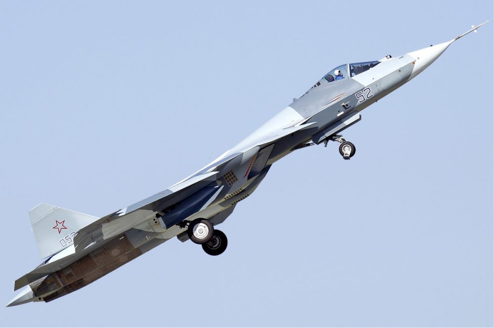Sukhoi_T-50_MAKS’11_Zherdin