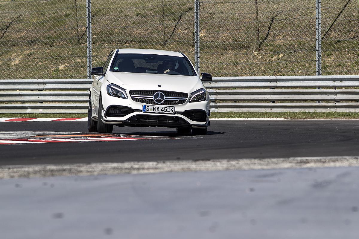 PTD_Mercedes_Benz_Compact_Cars_Hungary_2017, Mercedes-AMG A45 4MATIC