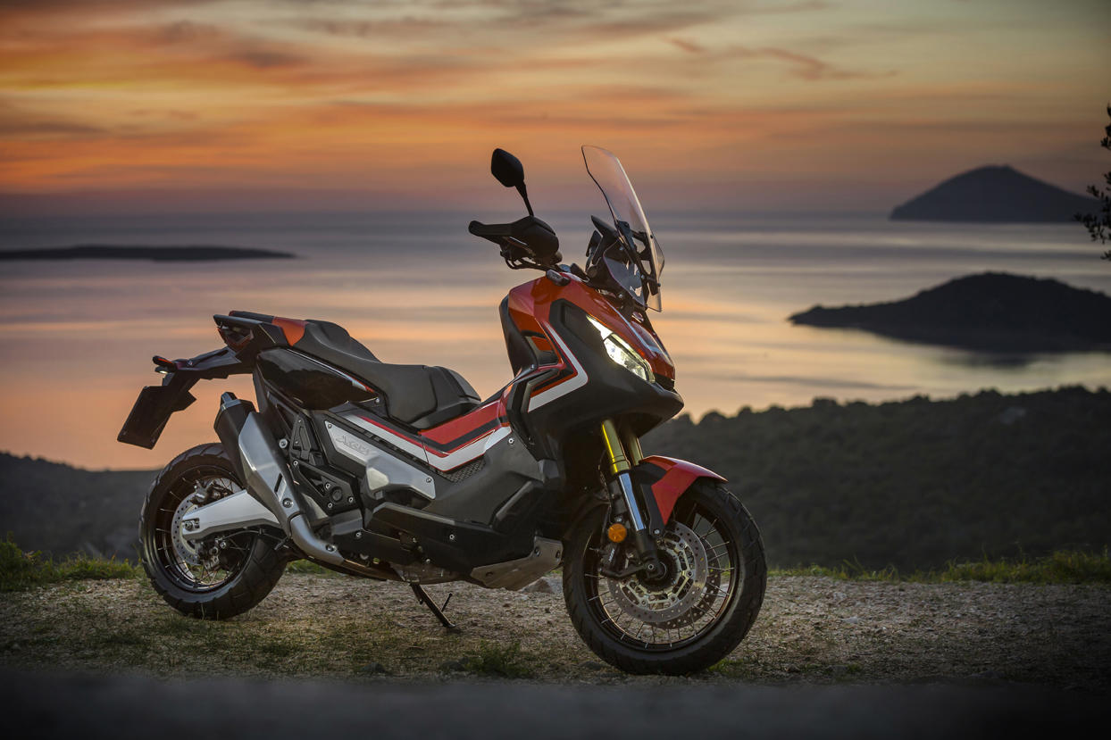 xadv15