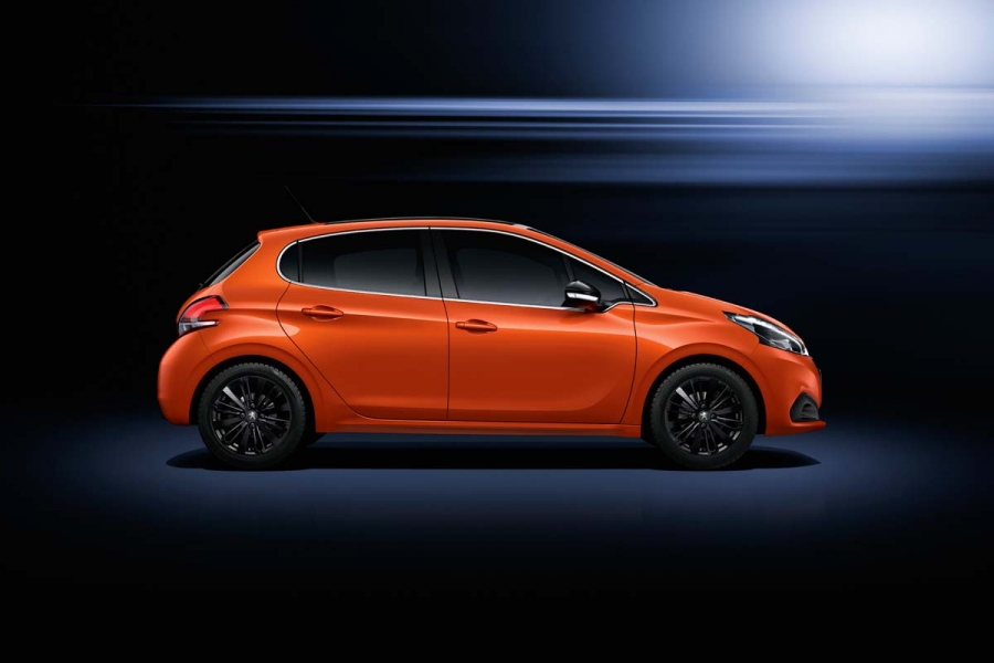 14 peugeot_208_1502styp002_jpg-960×600