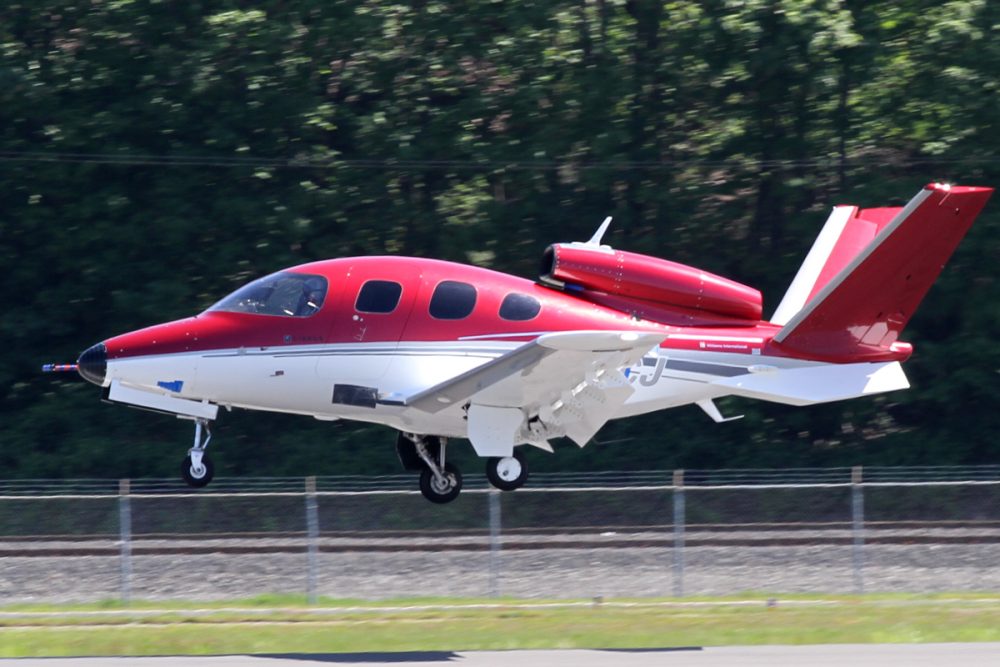 Cirrus_Vision_SF50(N280CJ)_(4632096346)