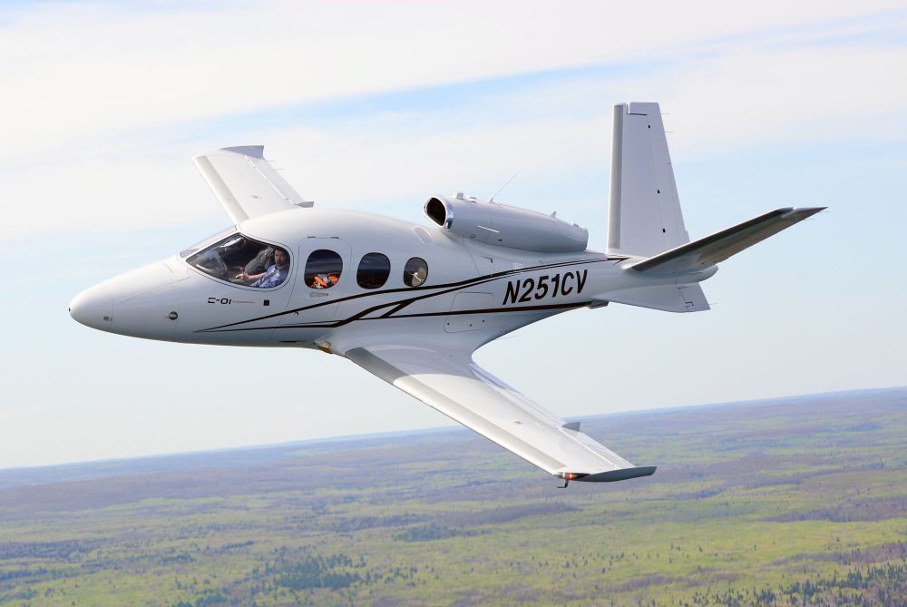 cirrus-aircraft_vision-sf50_c1_3