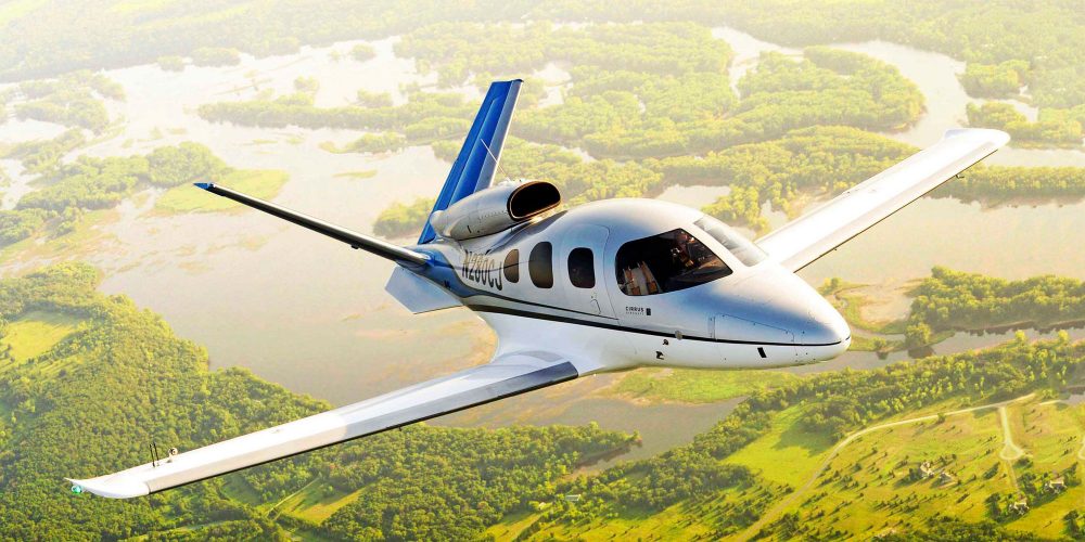 CIRRUS JET New Paint for Oshkosh 2012