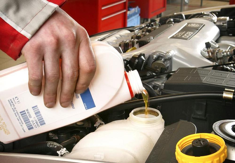 carro refrigeracao motor