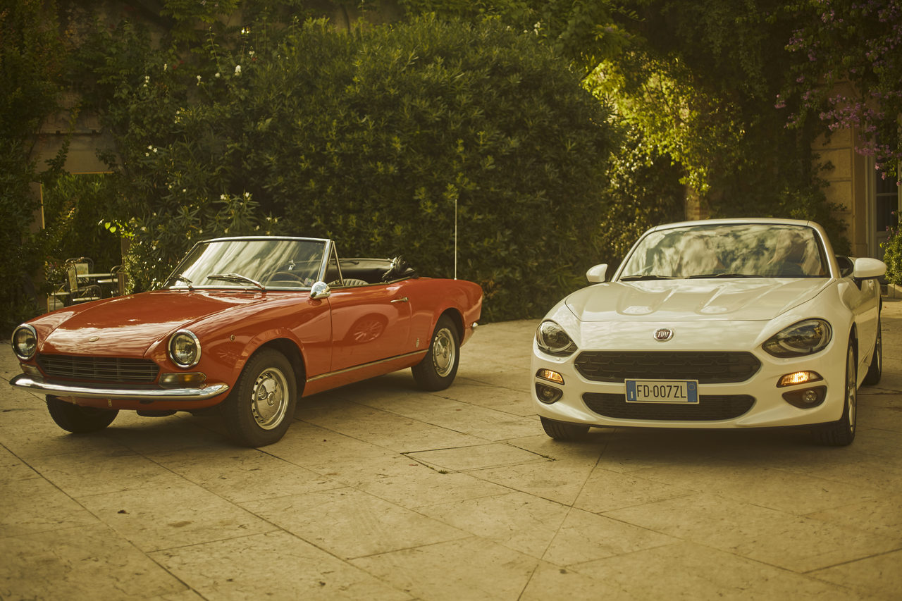 161103_Fiat_124-Spider_01_Easy-Resize.com