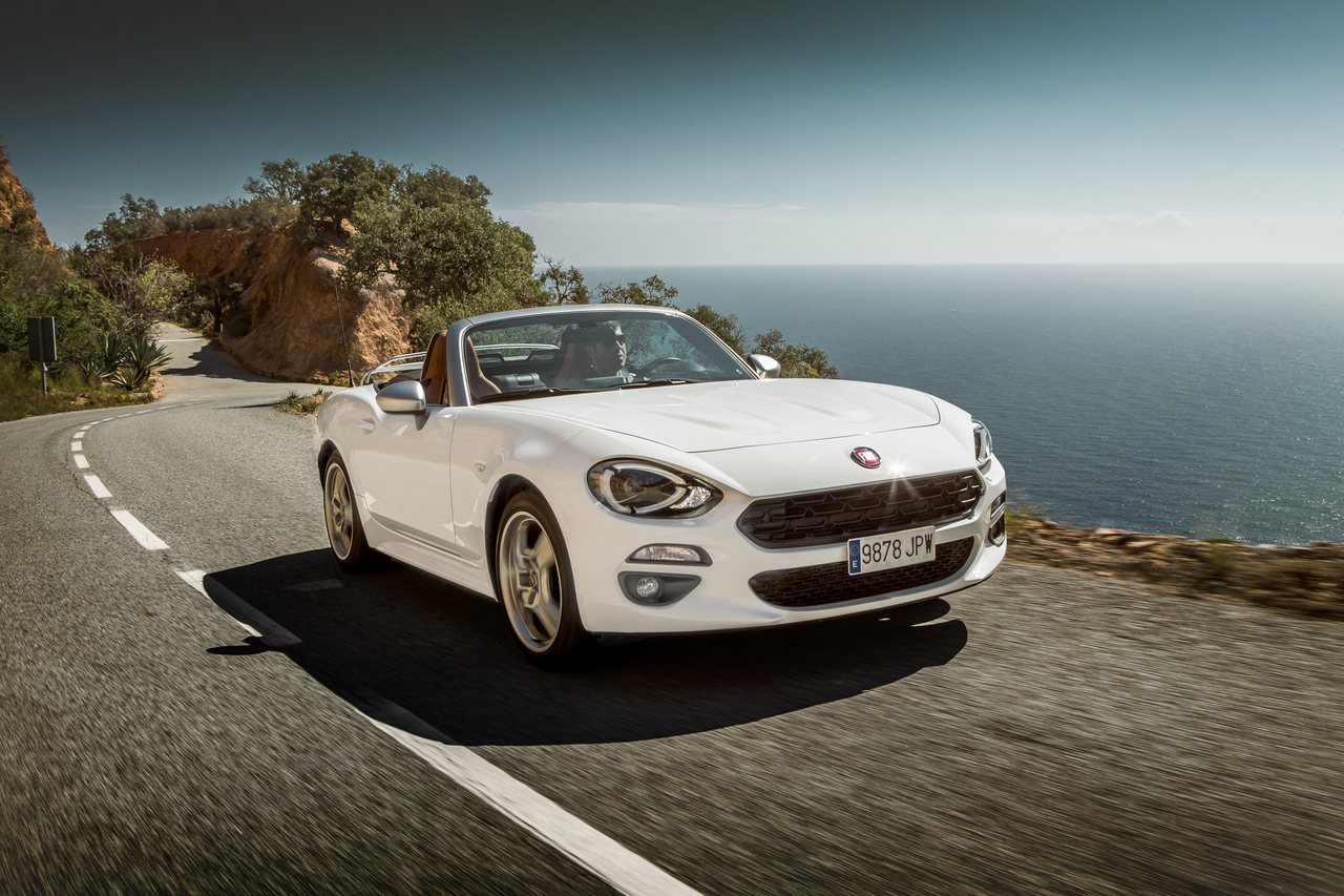 170411_Fiat_124-Costa-Brava_01_Easy-Resize.com