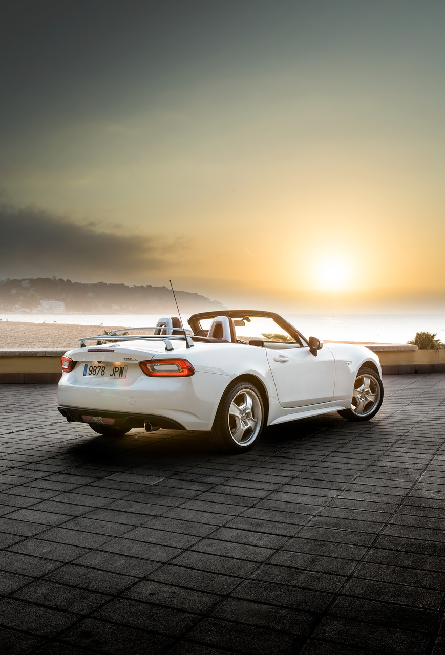 170411_Fiat_124-Costa-Brava_02_Easy-Resize.com