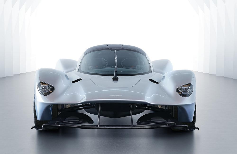 Aston-Martin-Valkyrie-16
